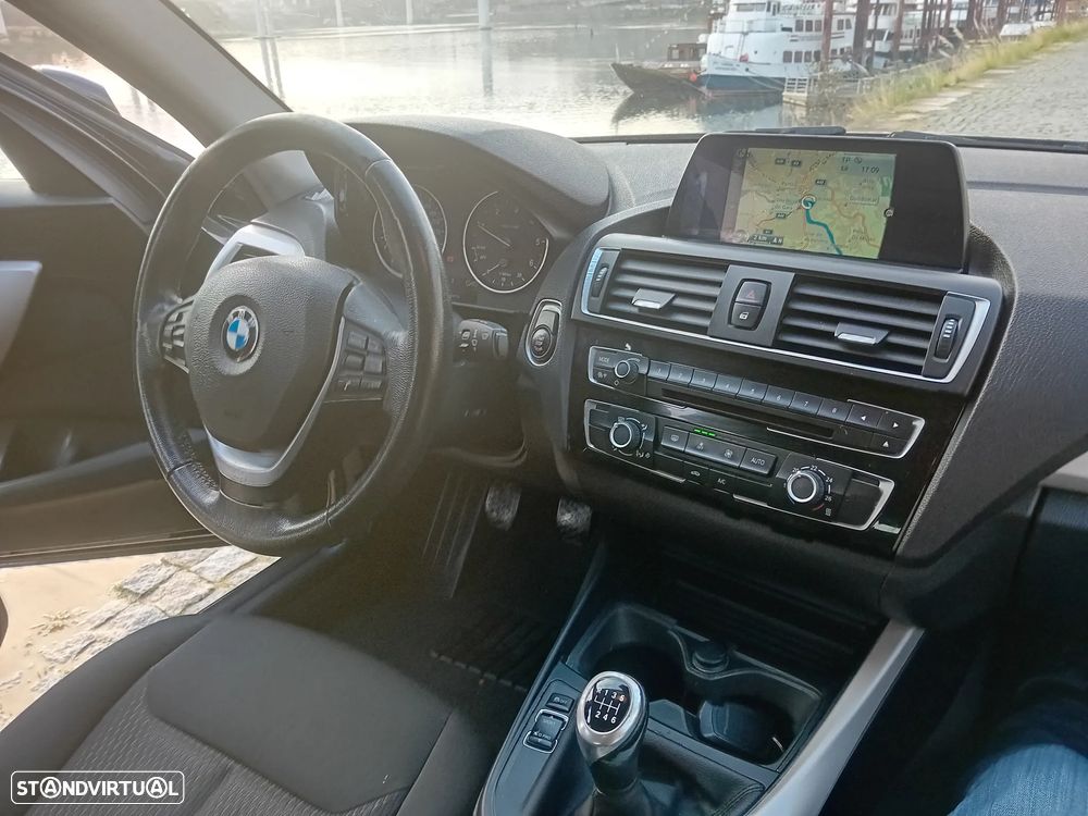 BMW 116 d EDynamics Line Urban - 29