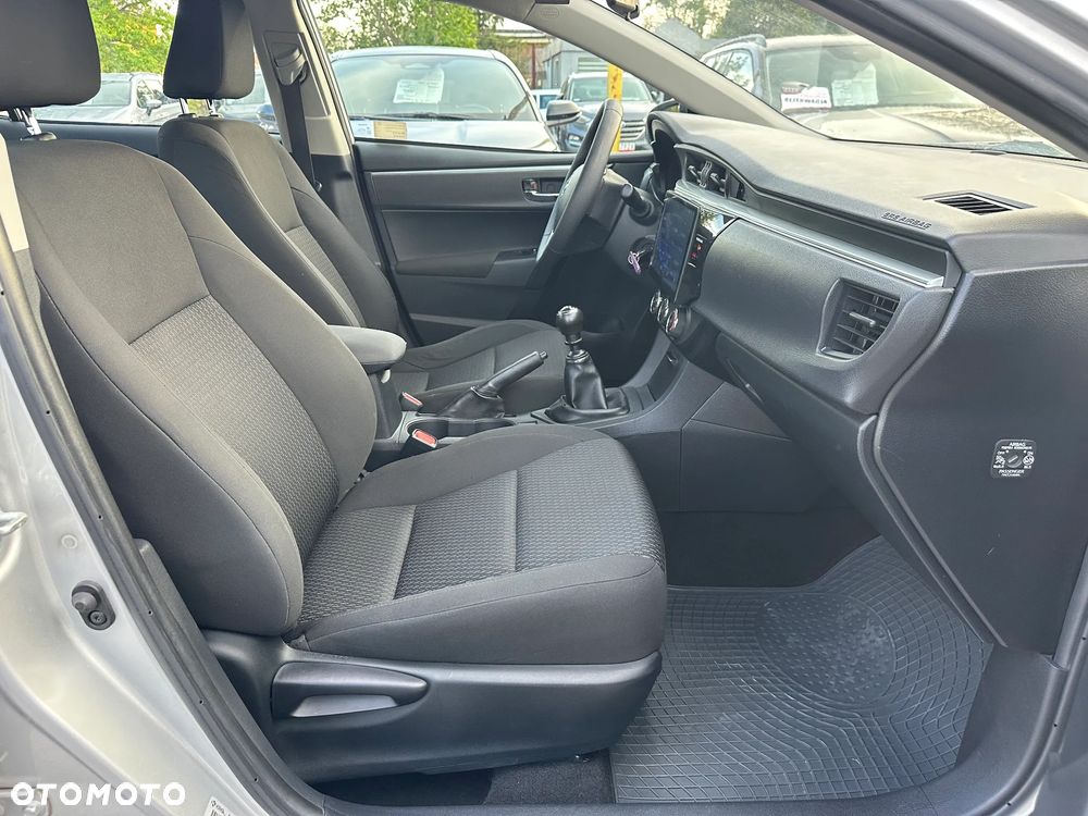 Toyota Corolla - 20