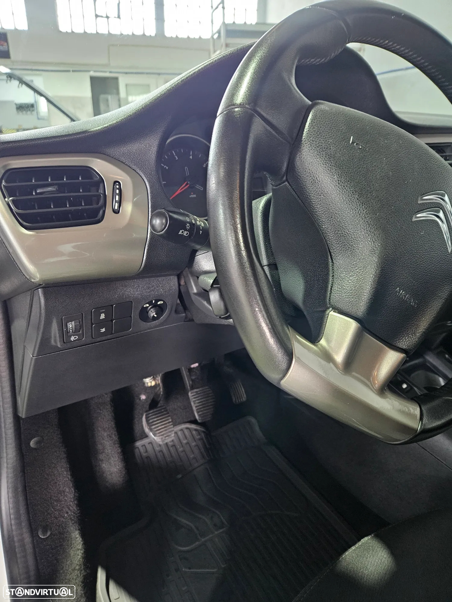 Citroën C-Elysée 1.6 BlueHDi Exclusive - 9