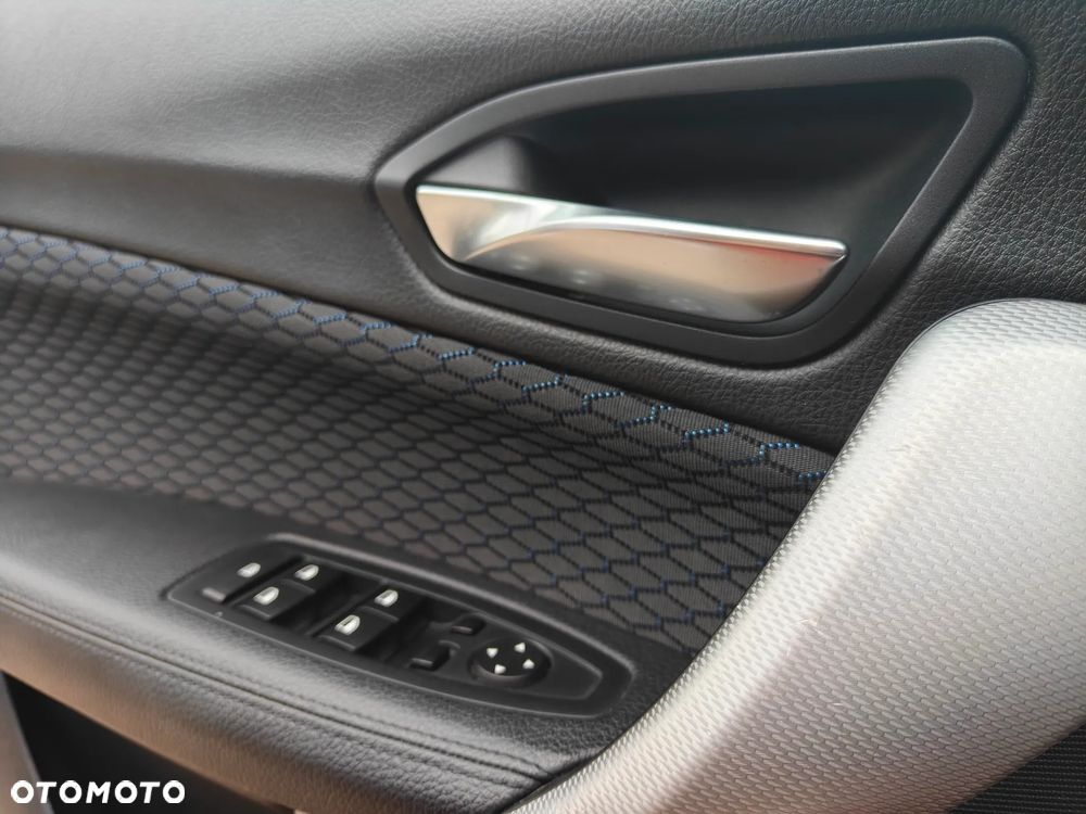 BMW Seria 1 116d Sport Line - 11