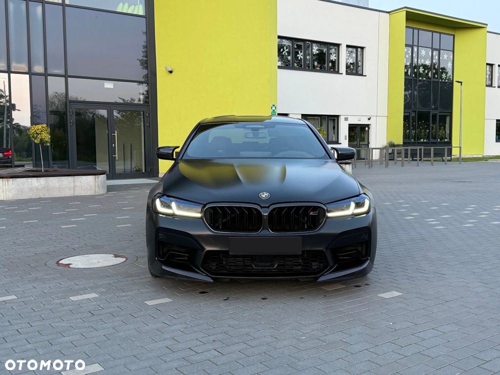 BMW M5 Competition - 8