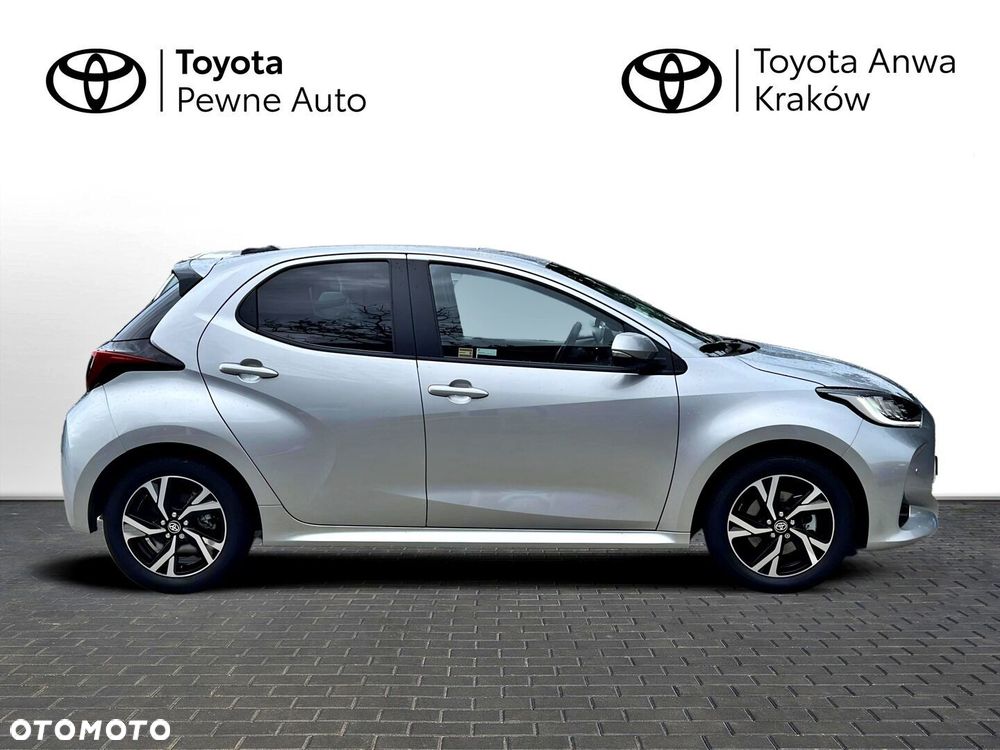 Toyota Yaris Hybrid 1.5 Style - 6
