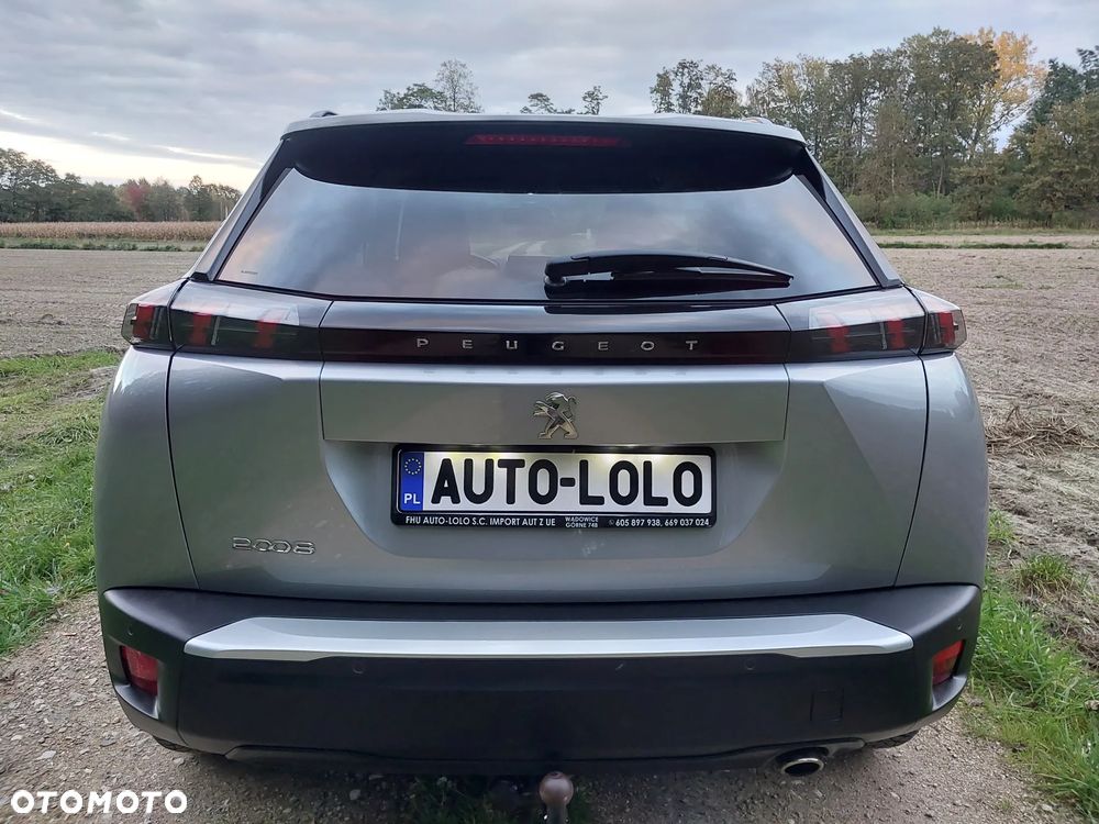 Peugeot 2008 BlueHDi 130 EAT8 Allure - 6