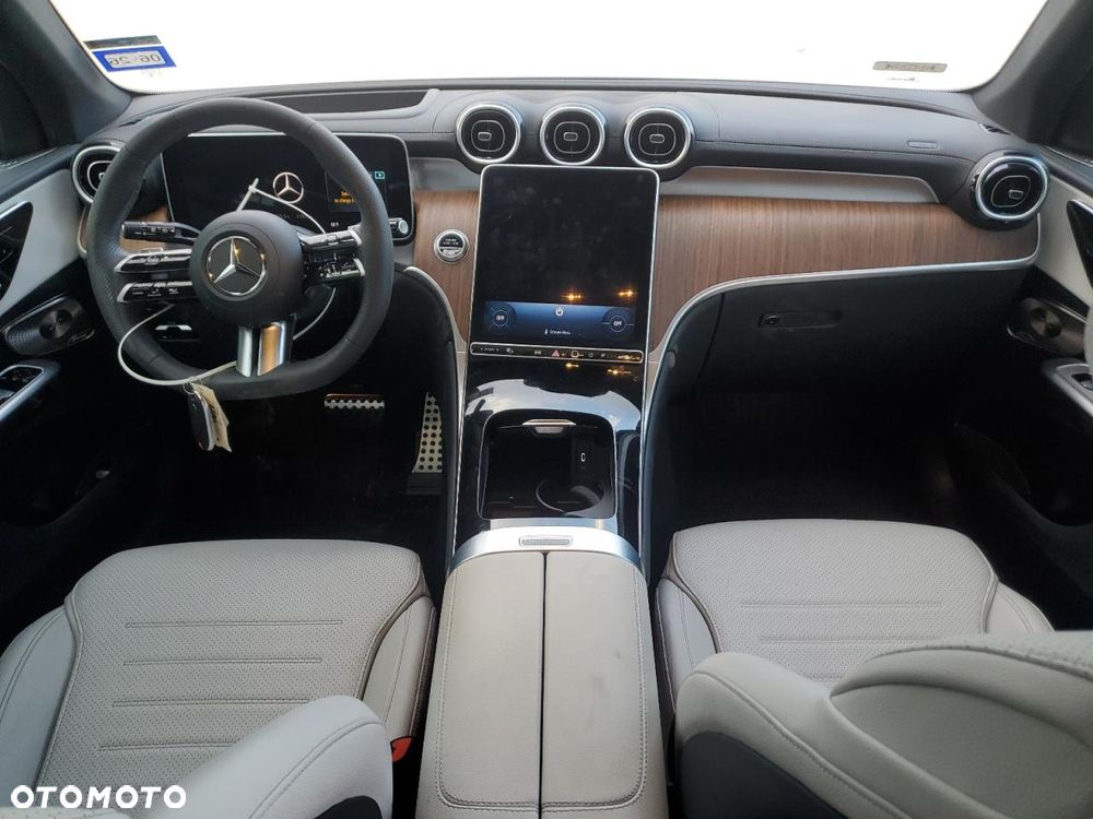 Mercedes-Benz GLC - 8