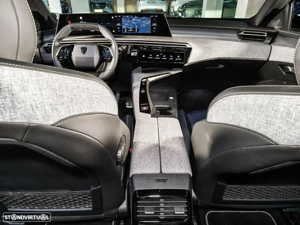 Peugeot E-5008 73 kWh GT - 38