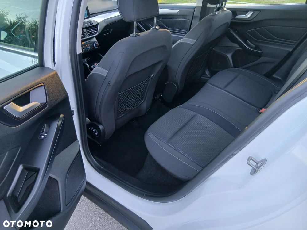 Ford Focus 1.5 EcoBlue STart-Stopp-System TREND - 5
