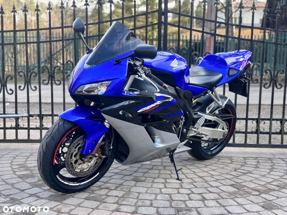Honda CBR - 5
