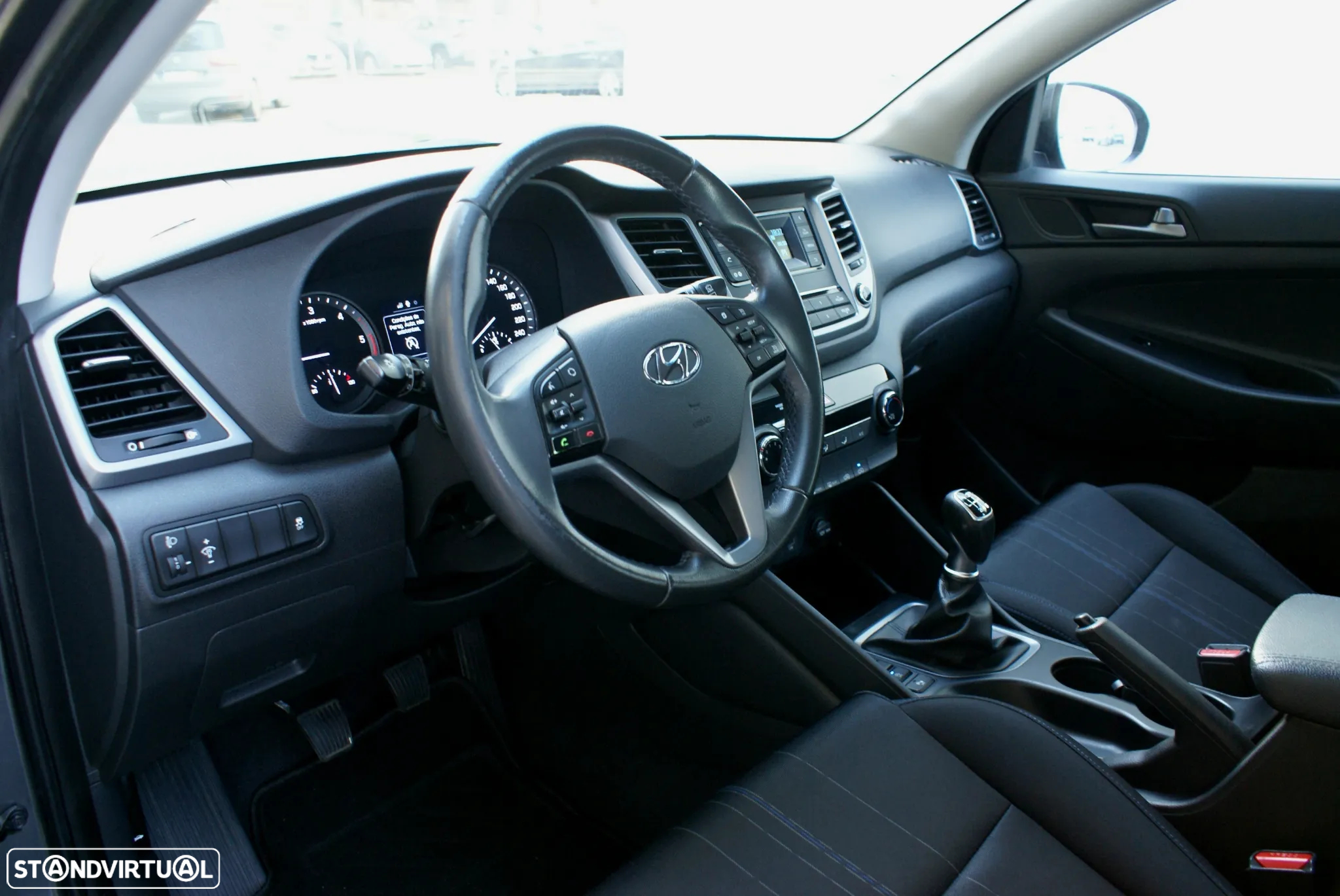 Hyundai Tucson 1.7 CRDi Creative Plus - 10