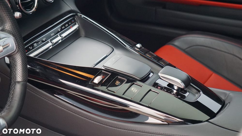 Mercedes-Benz AMG GT Standard - 11