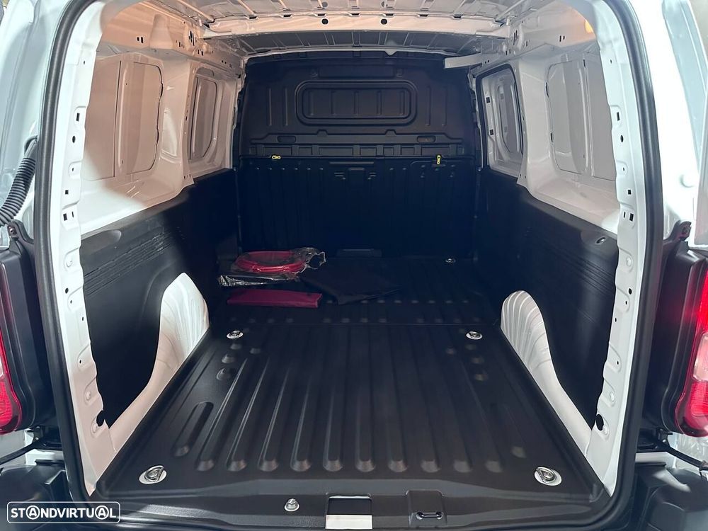 Fiat E-dobl e-Doblo L2 Longa 50 kWh - 6