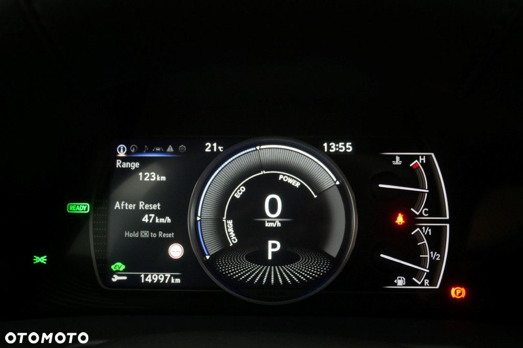 Lexus ES - 9