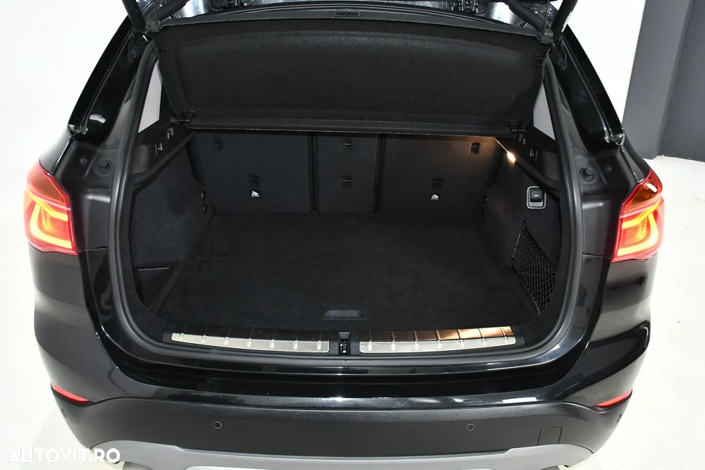 BMW X1 sDrive18d Aut. Sport Line - 40