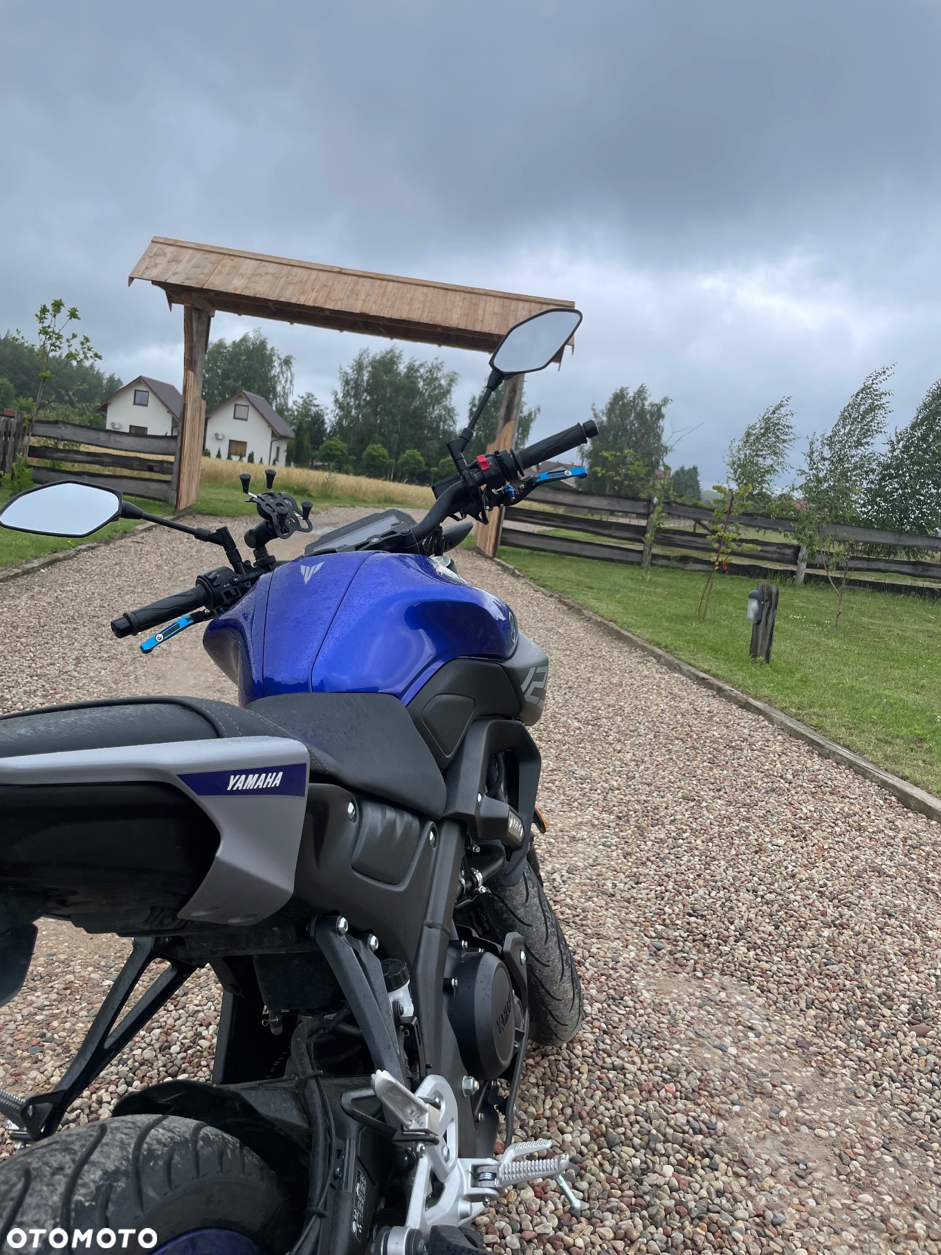 Yamaha MT - 8