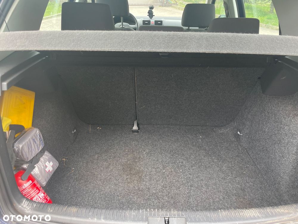 Volkswagen Golf - 11