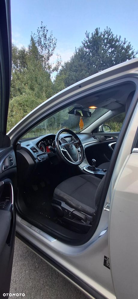 Opel Insignia 1.8 - 4