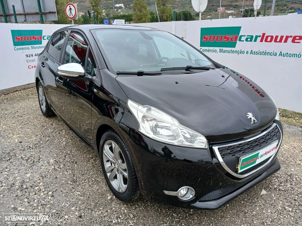 Peugeot 208 1.2 PureTech Style - 5