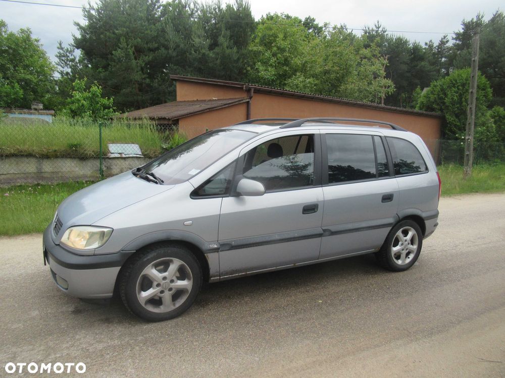 Opel Zafira - 3