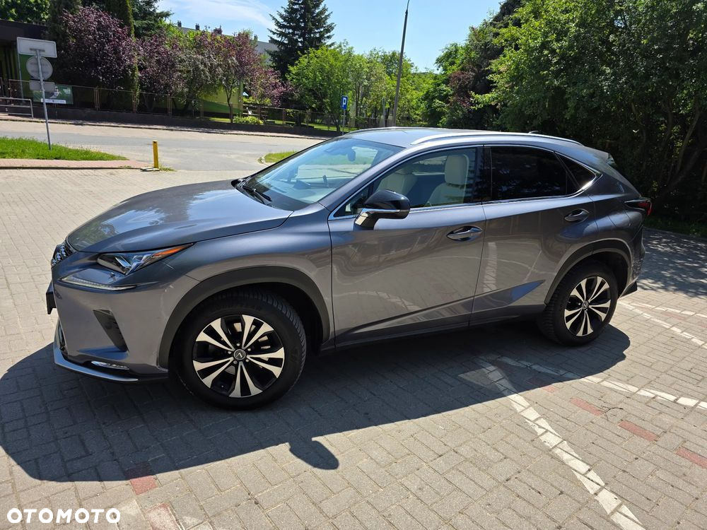 Lexus NX 300 F Impression AWD - 5