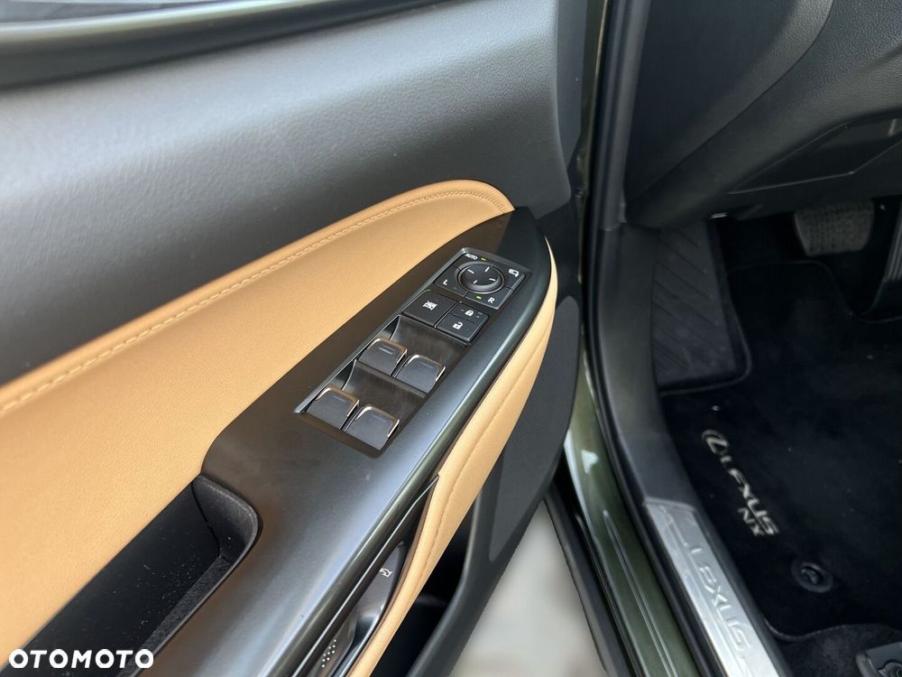 Lexus NX 350h Prestige AWD - 16
