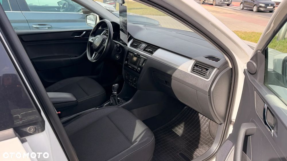 Skoda RAPID 1.6 TDI DPF Ambition - 3