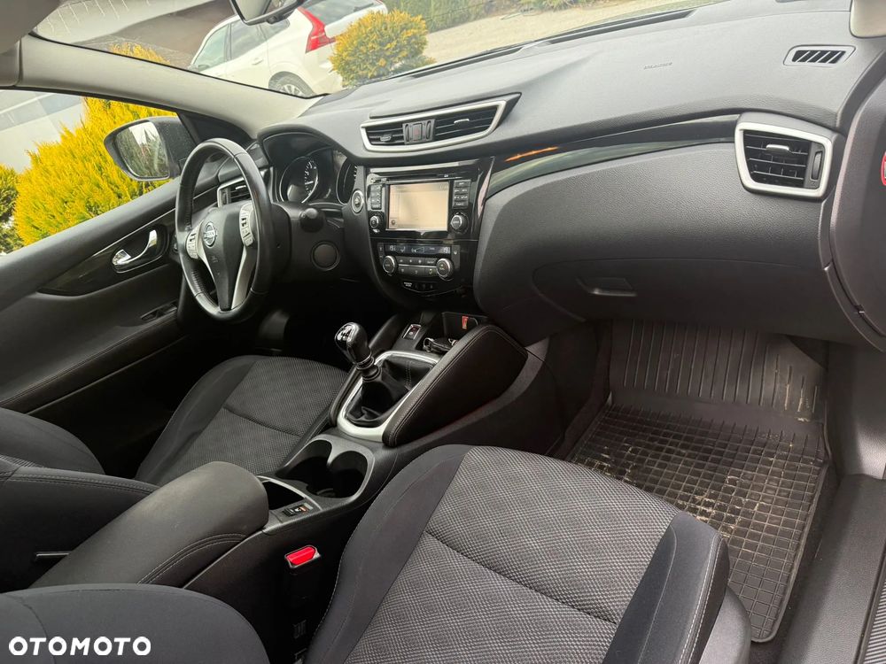 Nissan Qashqai - 18