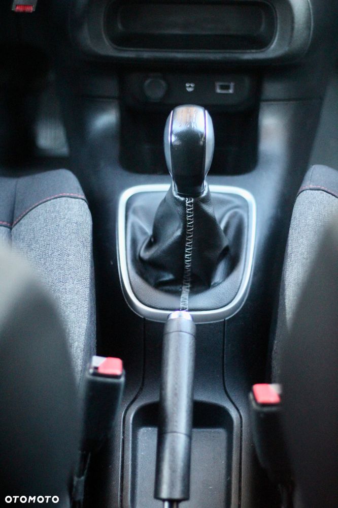 Citroën C3 1.2 PureTech Shine S&S - 18