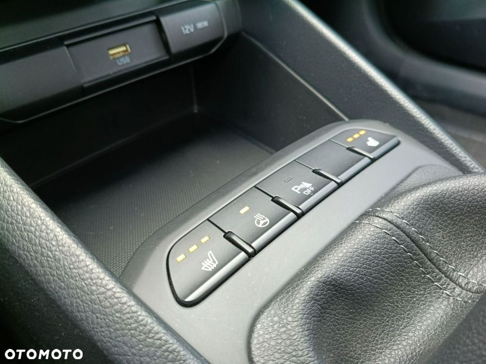 Kia Stonic - 28