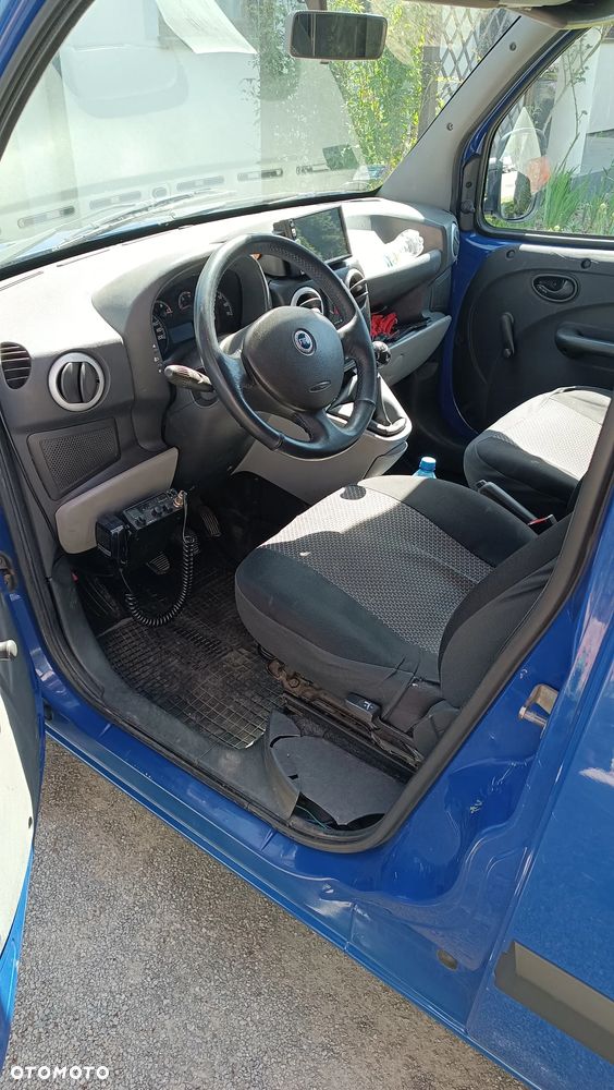 Fiat Doblo 1.3 JTD Fresh - 4