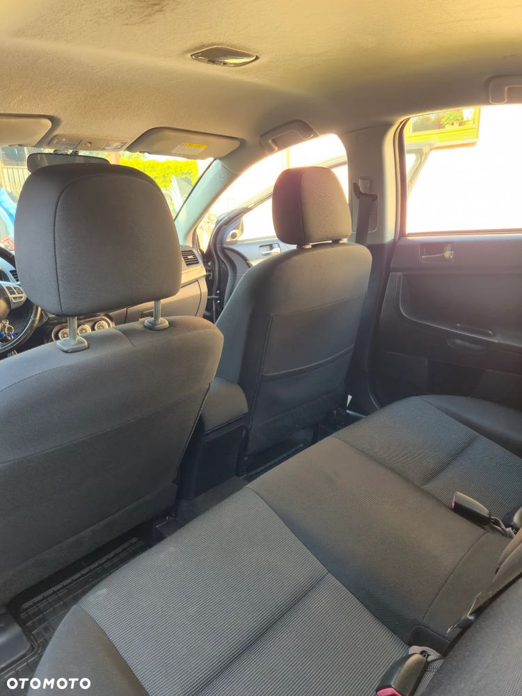 Mitsubishi Lancer 1.8 Inform - 28