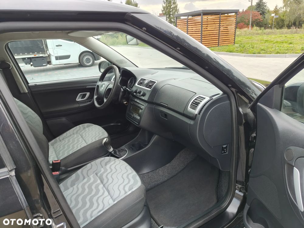 Skoda Fabia - 10