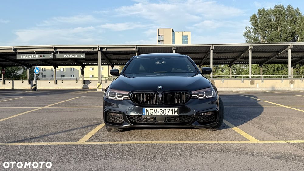 BMW Seria 5 530d xDrive Sport Line - 2