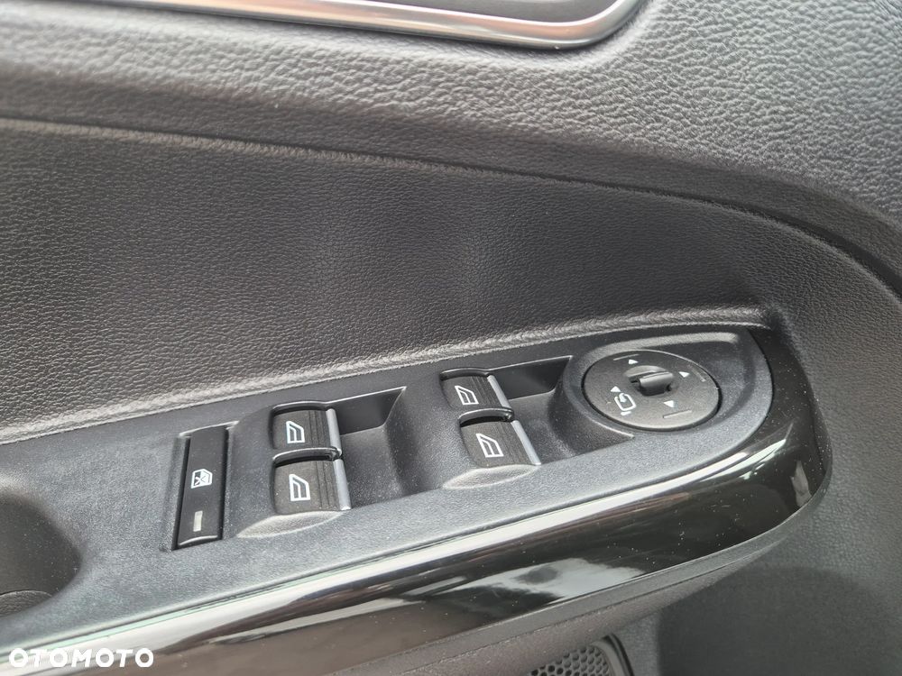 Ford B-MAX 1.0 EcoBoost Titanium - 18
