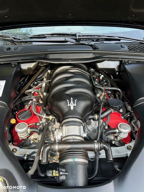Maserati GranCabrio Sport - 16