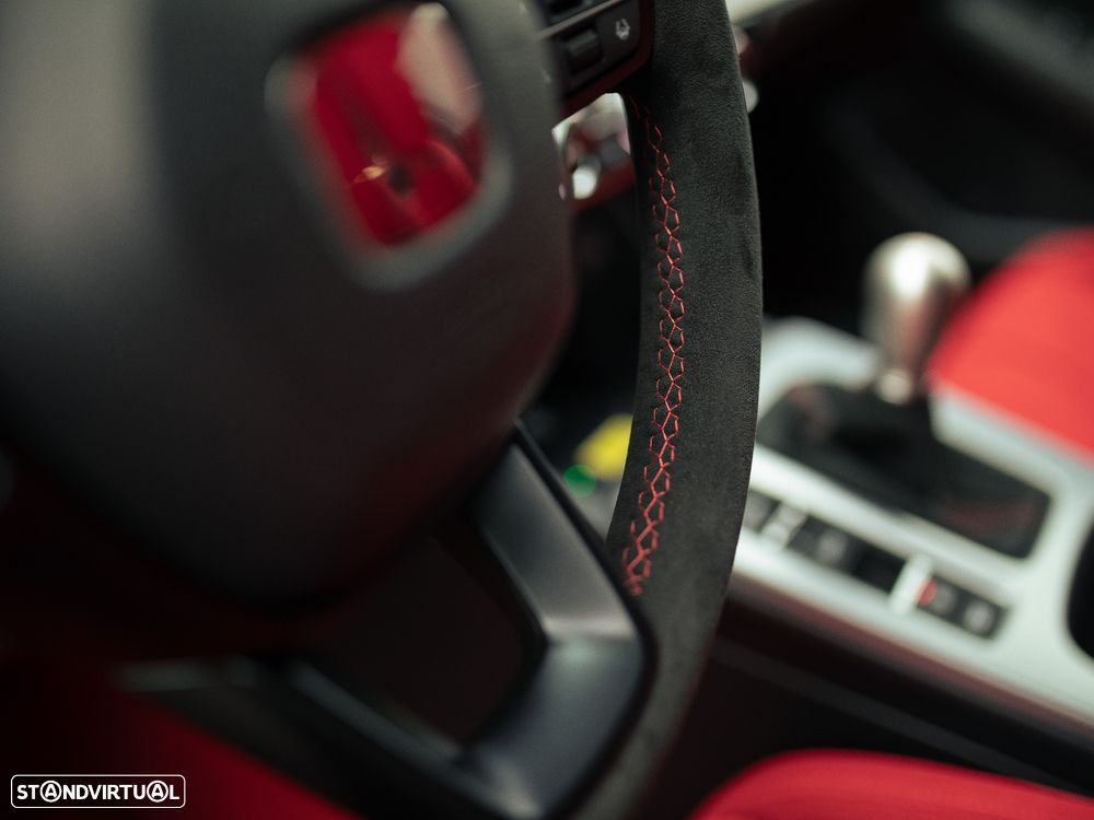 Honda Civic 2.0 i-VTEC Type-R - 32