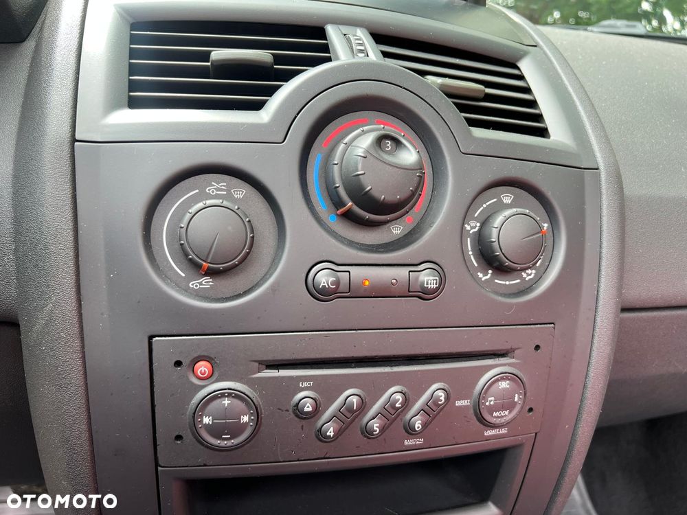 Renault Megane 1.6 Authentique - 26