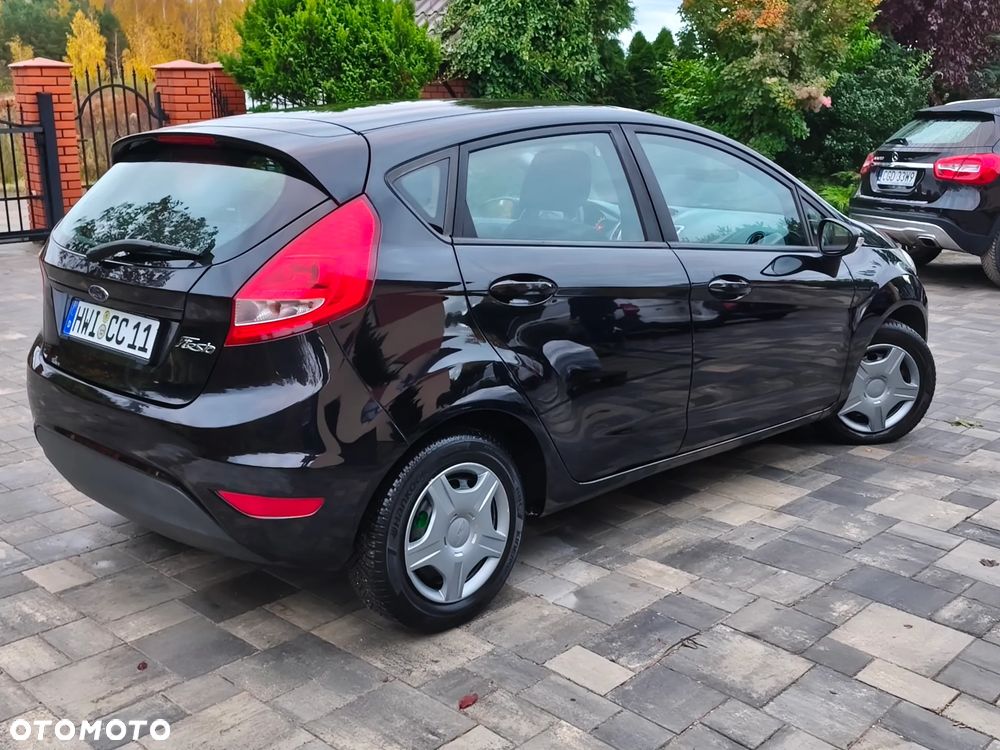Ford Fiesta 2009 photo 4