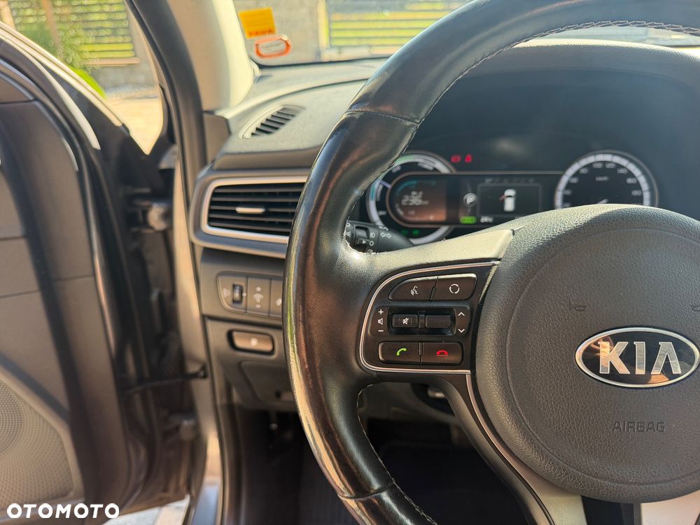 Kia Niro 1.6 GDI Hybrid M - 18