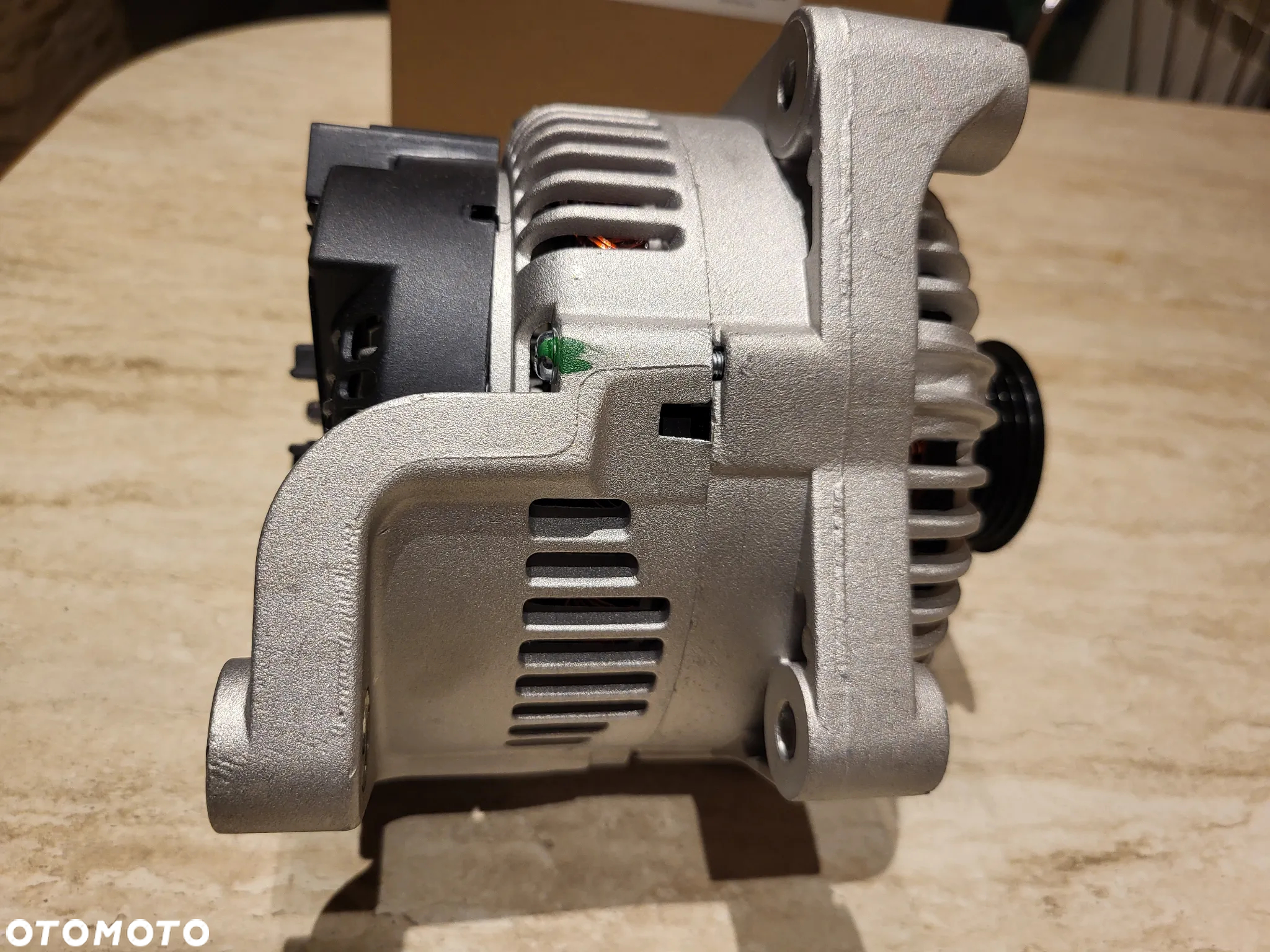 Alternator 14V, 170A, regenerowany  BMW 5 (E60), 5 (E61), 6 (E63), 6 (E64), 7 (E65, E66, E67) 2.0D-5.0 06.02-12.10 - 2