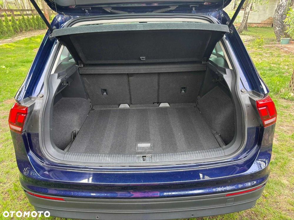 Volkswagen Tiguan - 4