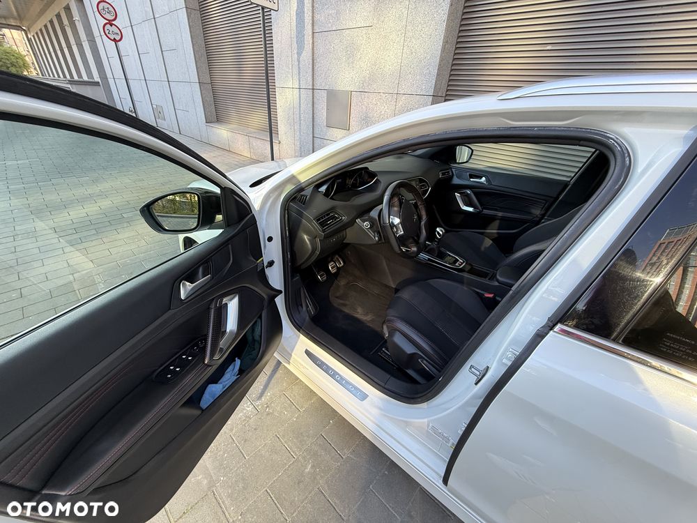 Peugeot 308 BlueHDi 130 Stop & Start GT Pack - 6