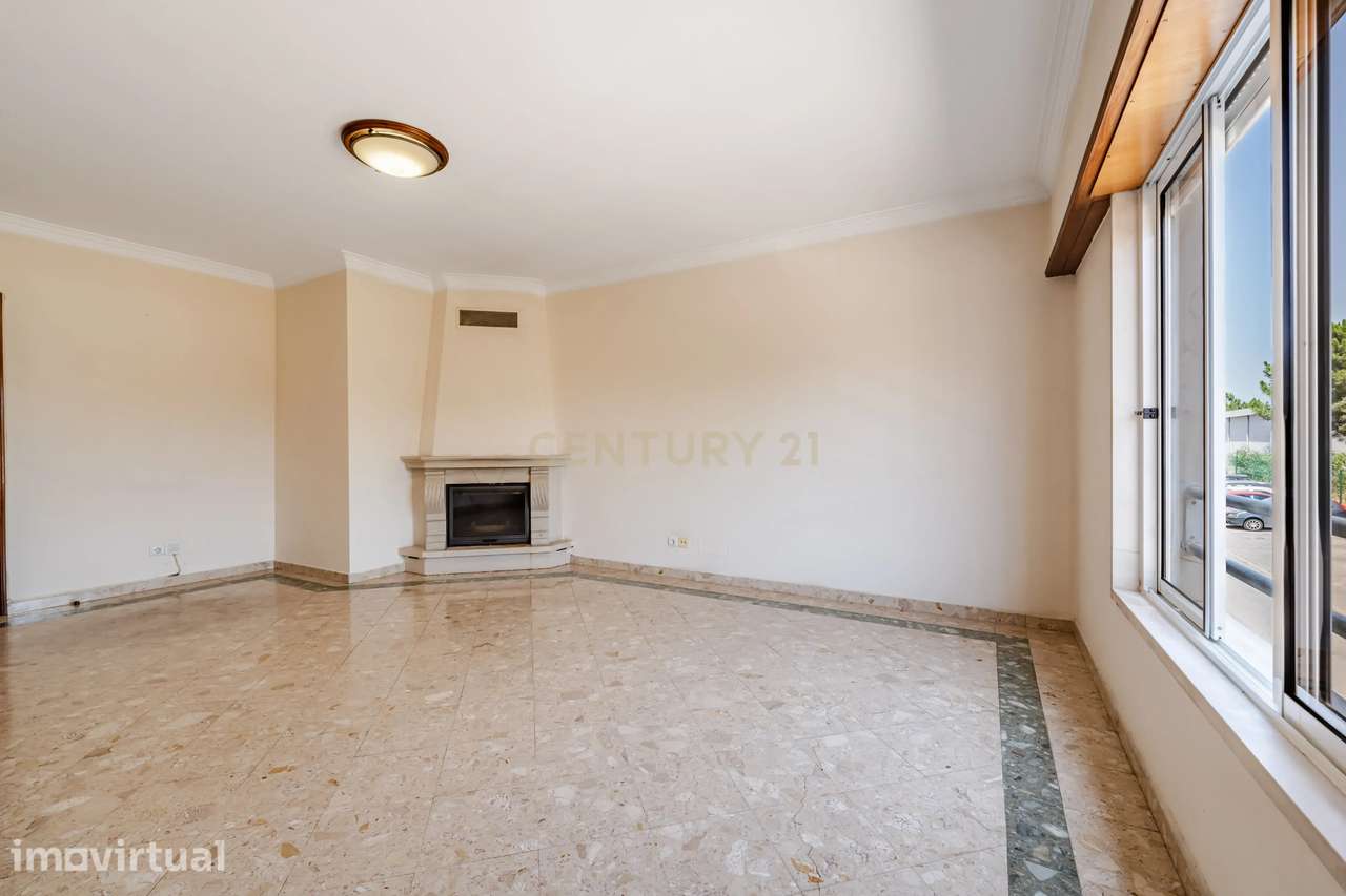 Apartamento T2 em Santa Marta do Pinhal-  Corroios, Seixal - Grande imagem: 3/21