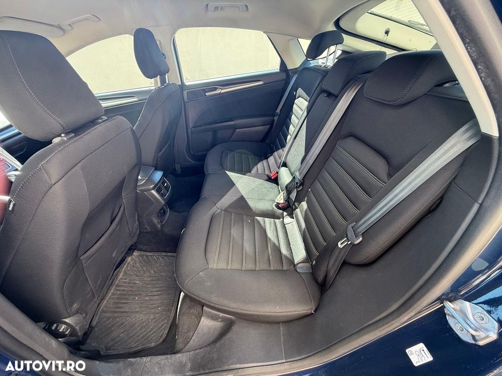 Ford Mondeo 2.0 TDCi Powershift ST Line High - 11