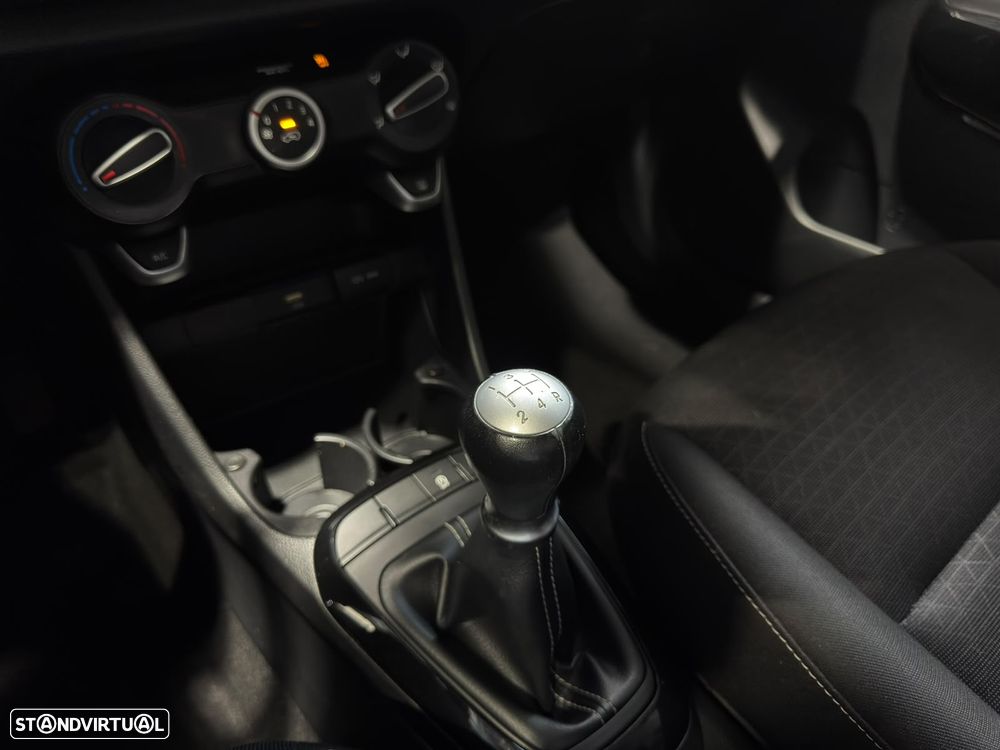 Kia Picanto 1.0 CVVT Urban - 29