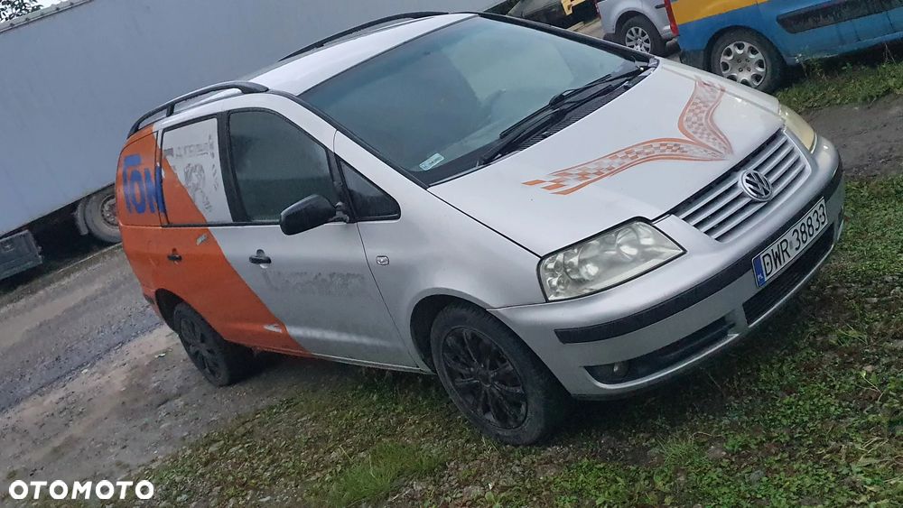 Volkswagen Sharan - 1