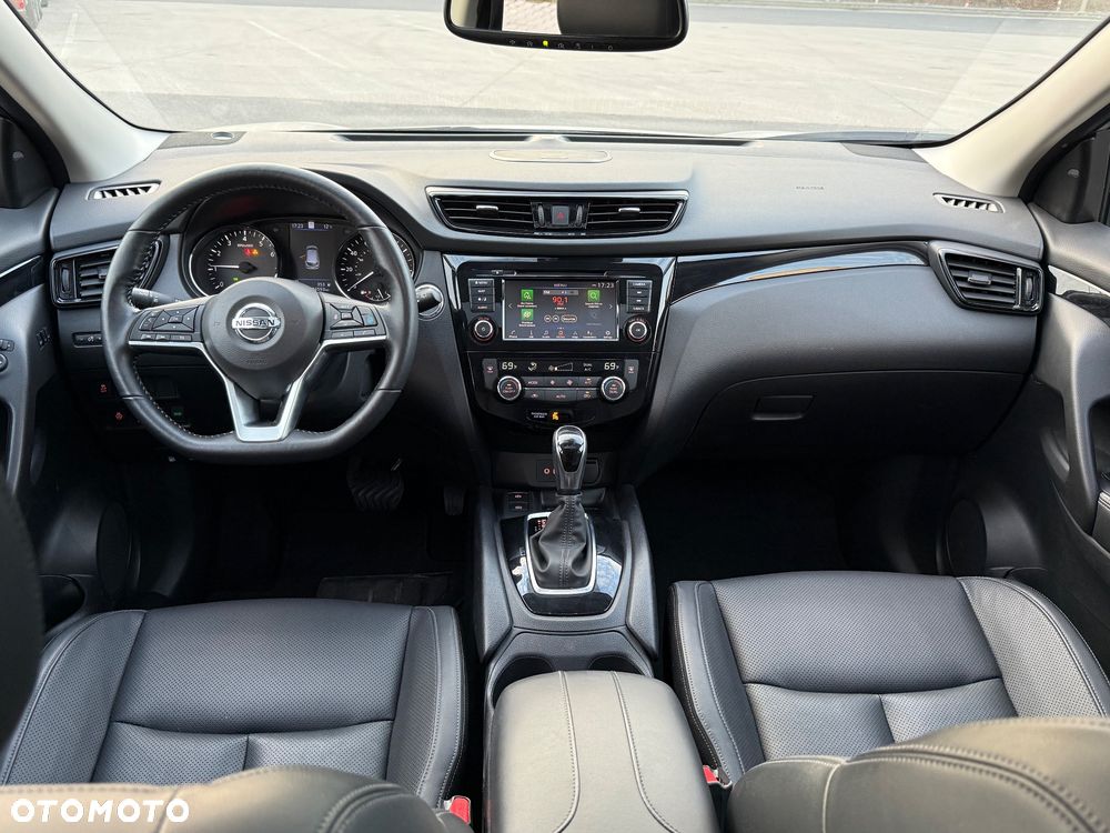 Nissan Qashqai - 11