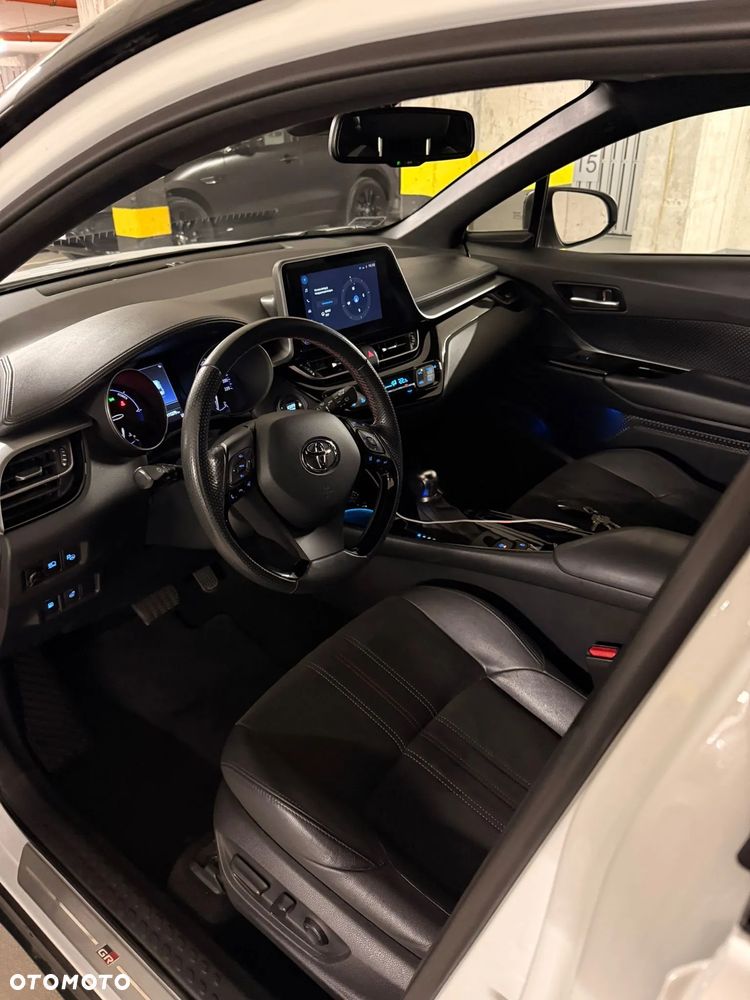 Toyota C-HR 1.8 Hybrid GPF GR Sport - 11