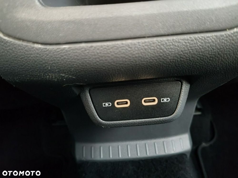 Volkswagen T-Cross - 28