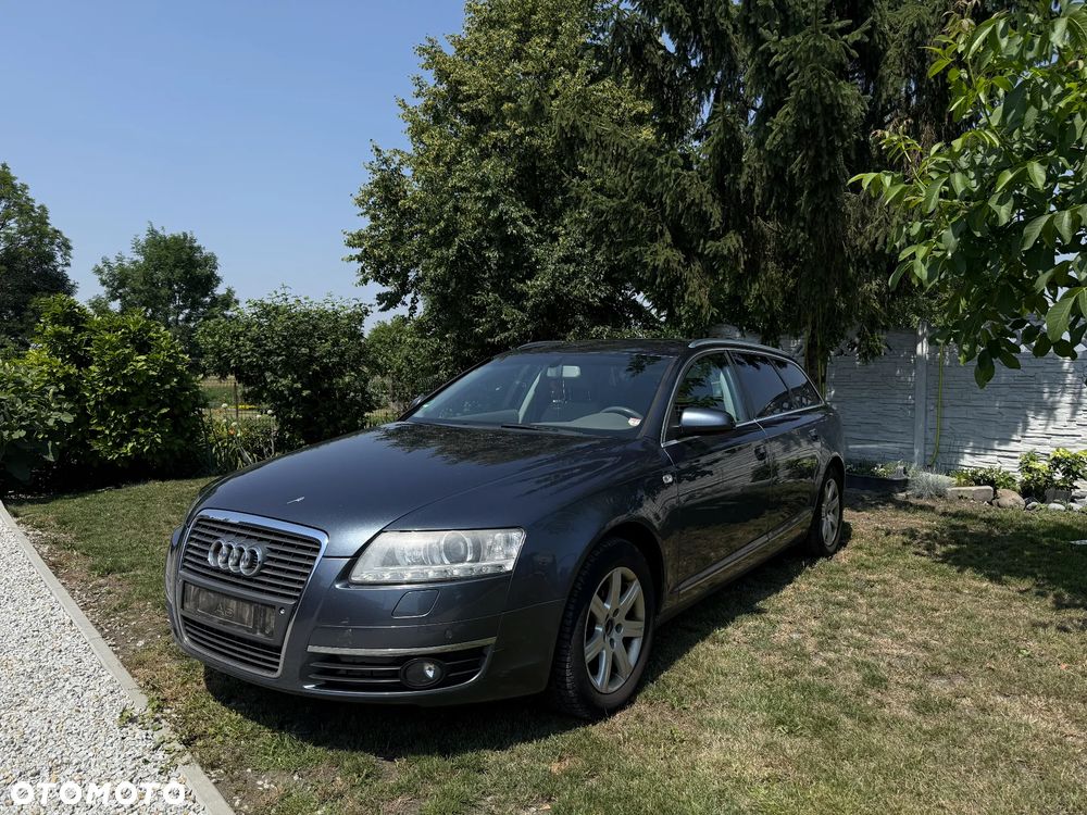 Audi A6 Avant - 1