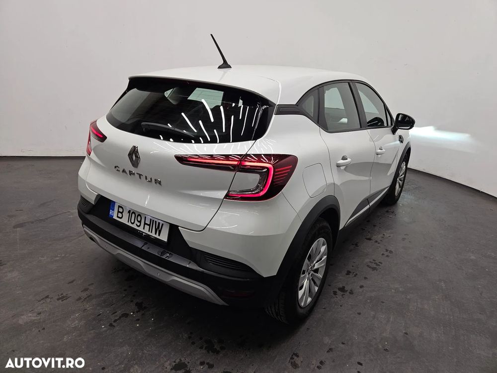 Renault Captur - 3