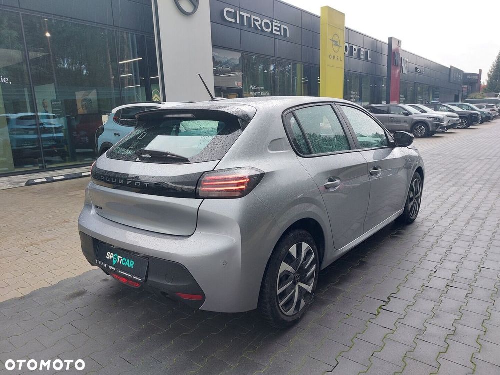 Peugeot 208 - 7
